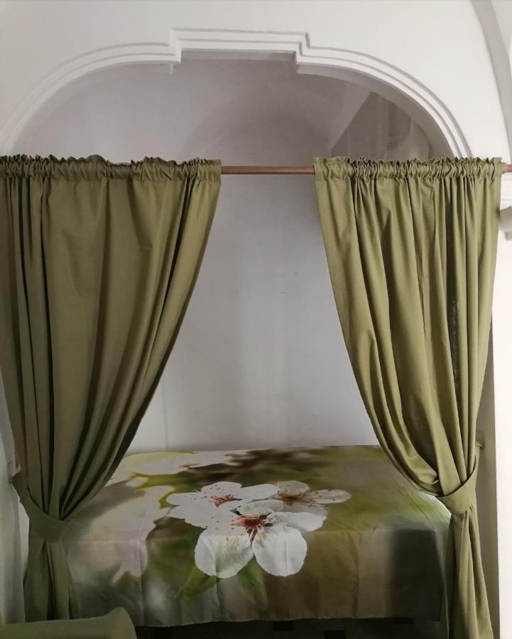 Casa La Chicca Di Gina Apartment ออสตูนี ภายนอก รูปภาพ