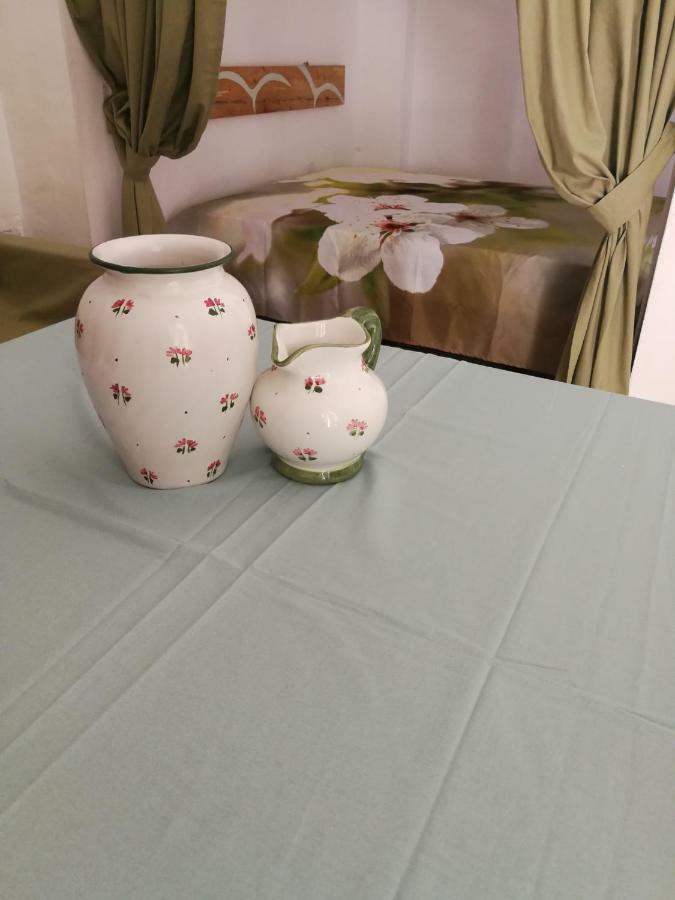 Casa La Chicca Di Gina Apartment ออสตูนี ภายนอก รูปภาพ